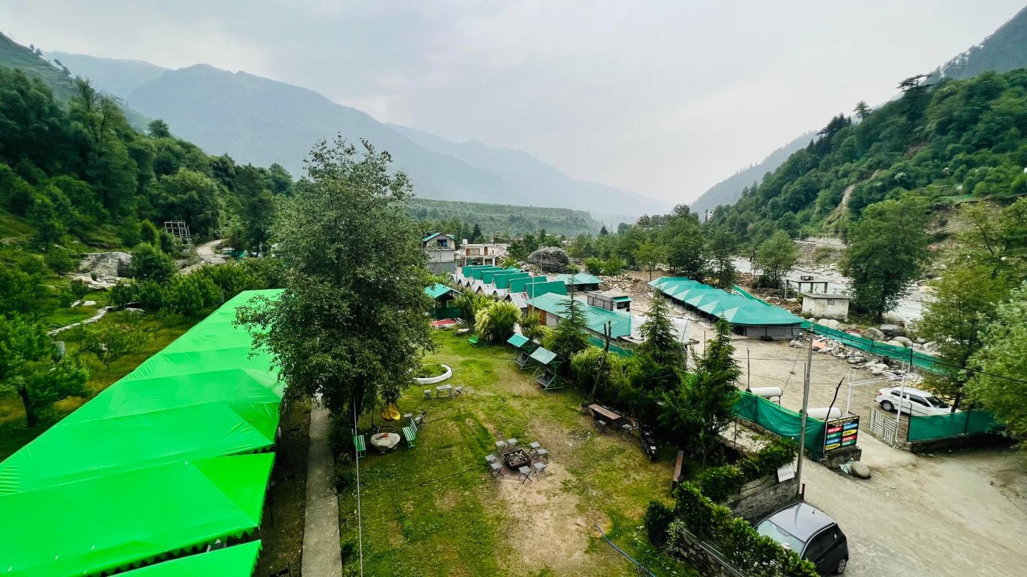 Himalayan Riverside Swiss Cottage Tents, Manali Exterior photo